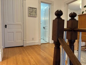 Interior - 4BR, 3.5BA Beautiful & Bright Historic Home in Vibrant Neighborhood (Louisville)