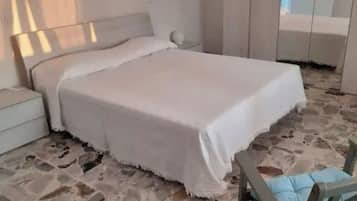 1 dormitorio, wifi gratis, ropa de cama