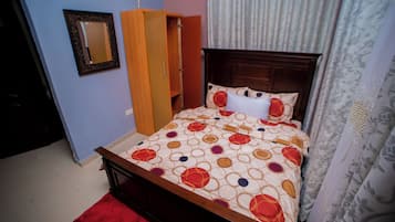 Minibar, soundproofing, iron/ironing board, free WiFi