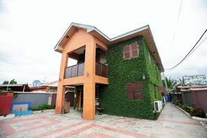 Exterior - Bays Villa (Koforidua)