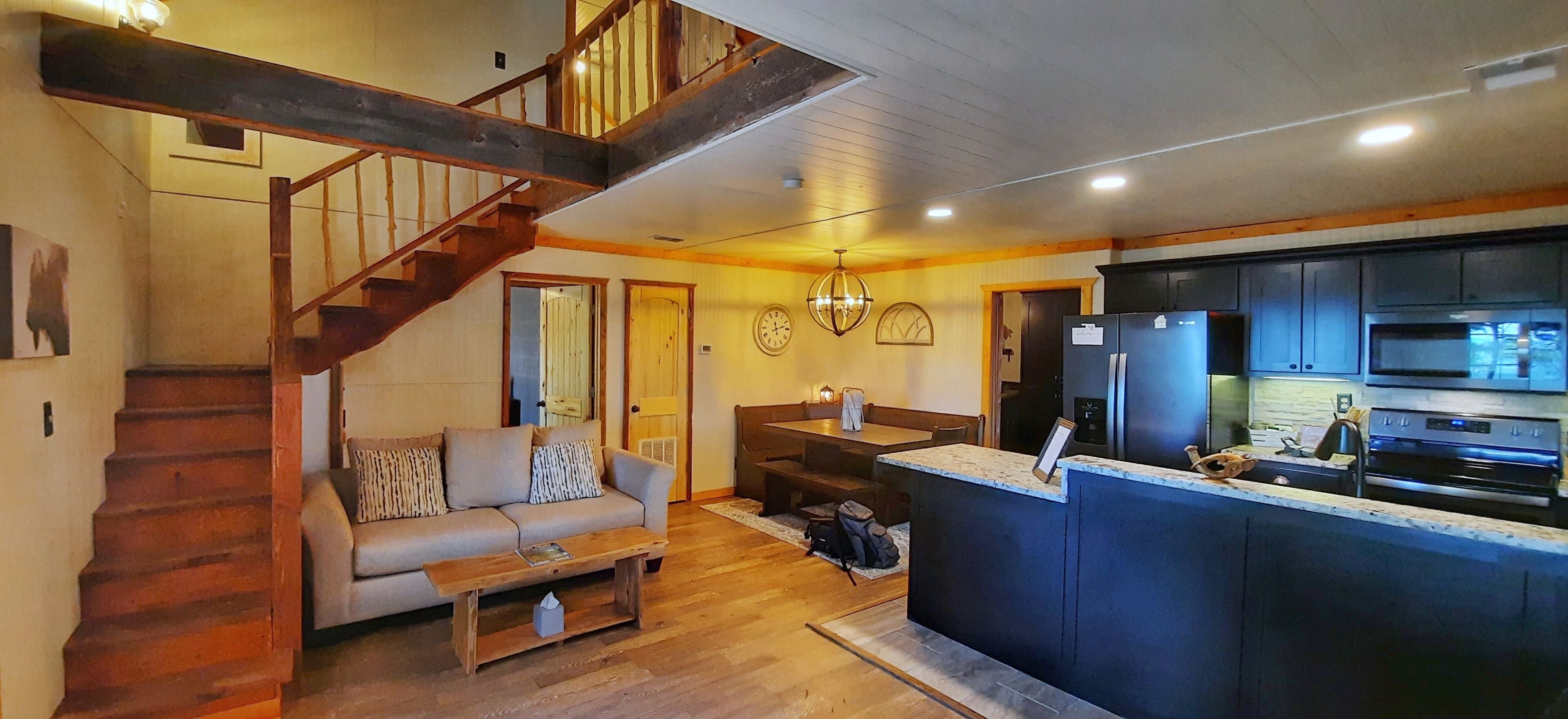 智能电视、壁炉、电子游戏、DVD 播放器