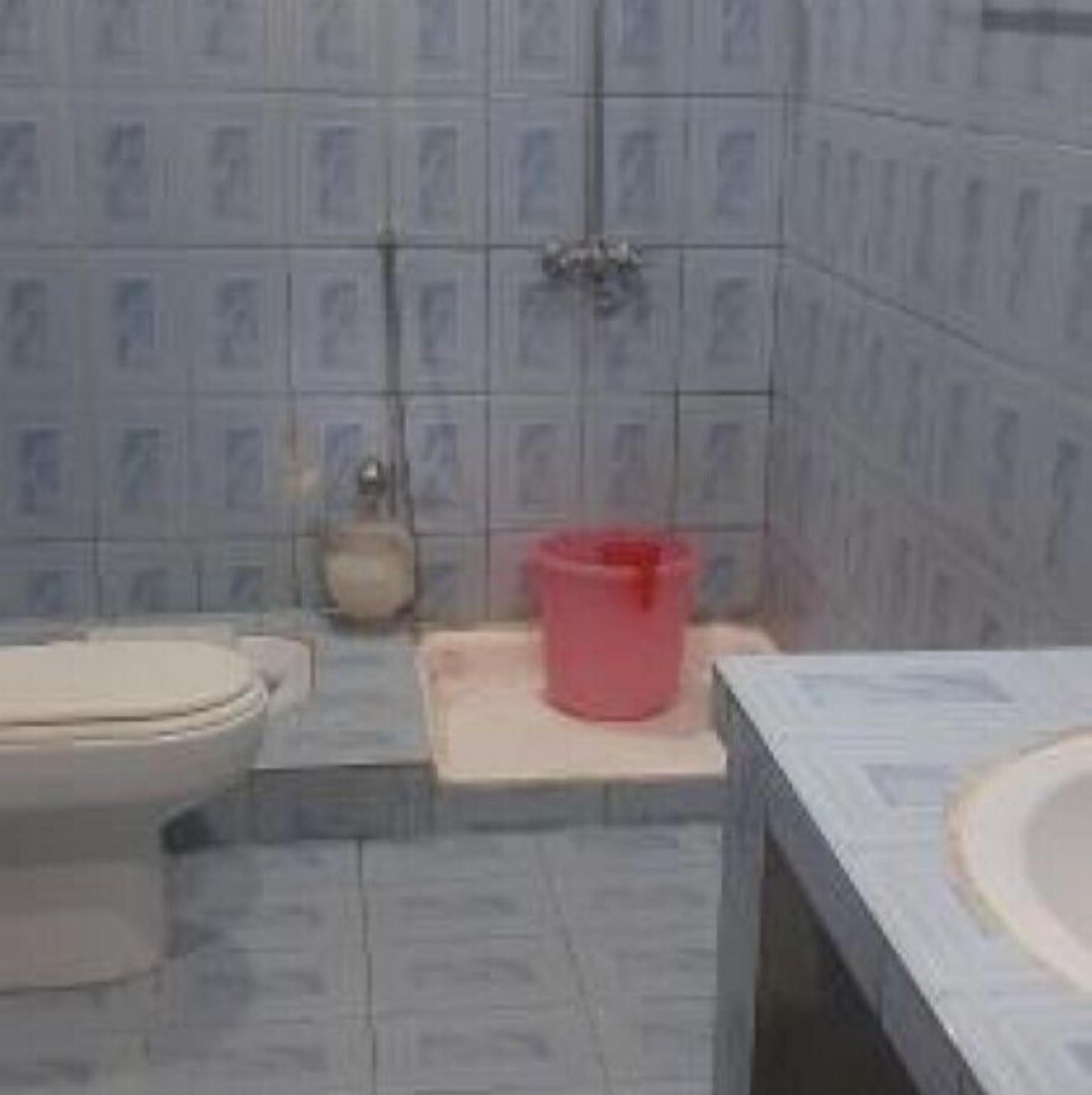 Ducha, artículos de tocador de diseñador, toallas, jabón