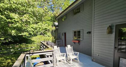 Bolton Landing - 4 Bdrm Vacation Rental