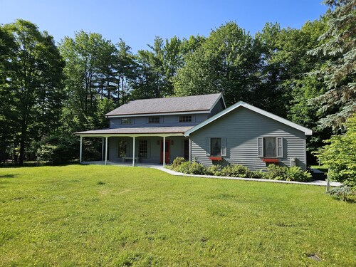 Bolton Landing - 4 Bdrm Vacation Rental