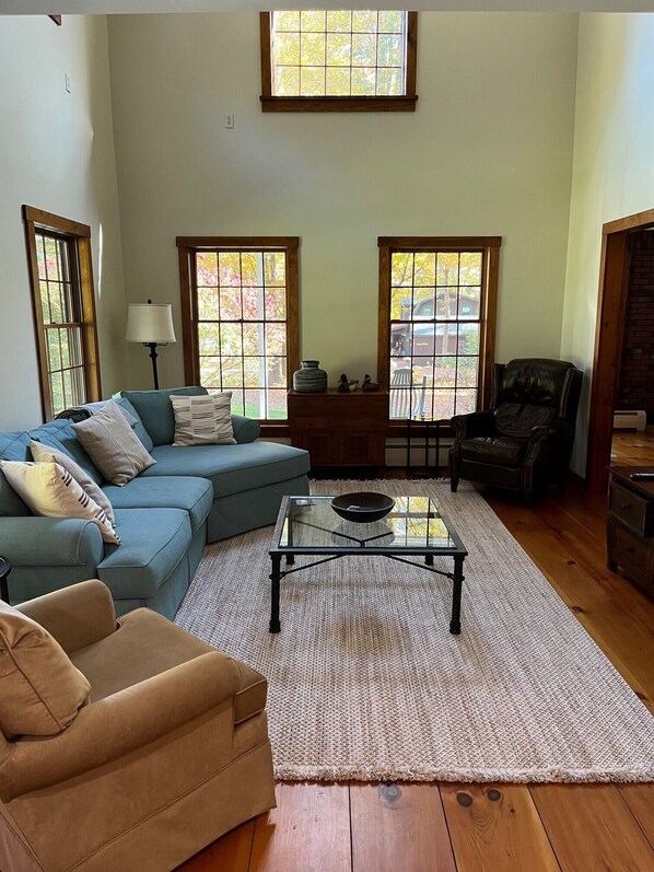 Smart TV, books, printers