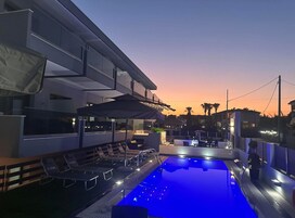 Πρόσοψη καταλύματος