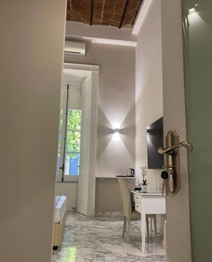 Quarto casal ou duplo júnior | Lençóis italianos Frette, roupas de cama premium, edredons de pluma