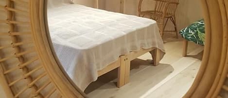 7 chambres, fer et planche à repasser, lit parapluie, Wi-Fi gratuit