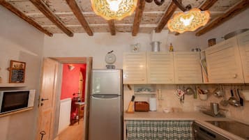 4 bedrooms