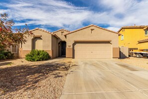 Exterior - Resort Lifestyle in Casa Grande  (Casa Grande)