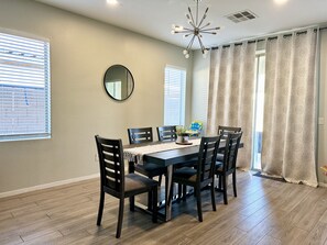 Dining - Resort Lifestyle in Casa Grande  (Casa Grande)