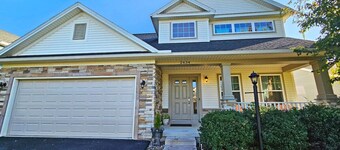 HUGE House 10 Mins From PSU Campus + Private Deck!