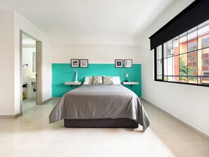 7 多间卧室、熨斗/熨衣板、免费 WiFi、床单