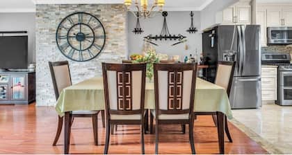 East haven a gateway , & still be connected to the real world at the same time