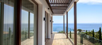 Zavia Apartment 2B