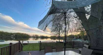 Sunset Shores #4- Fishing : Unplug and Experience Michigan's Stunning Fall