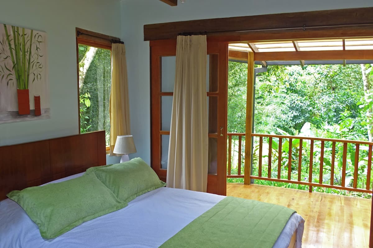 Classic Cabin | 1 bedroom, laptop workspace, free WiFi, bed sheets