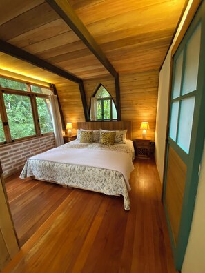 Cabana superluxo, 2 quartos, para não fumantes, vista para a montanha | 1 quarto, espaço de trabalho para notebook, Wi-Fi de cortesia