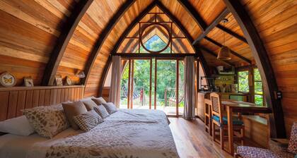 Sacha Urco Lodge Nature Hideaway Cabins