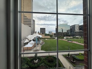 Interior - King Studio Downtown Columbus (Columbus)