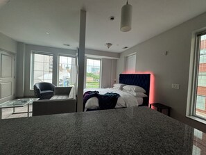 Bügeleisen/Bügelbrett, WLAN, Bettwäsche