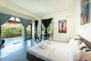 Standard Double Room | Bed sheets