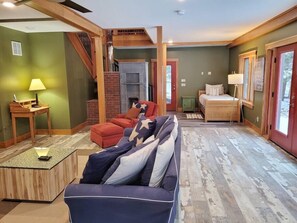 4 Schlafzimmer, Bügeleisen/Bügelbrett, WLAN, Bettwäsche