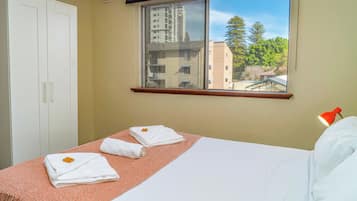 1 makuuhuone, työpöytä, silitysrauta/-lauta, ilmainen Wi-Fi