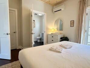 1 bedroom, iron/ironing board, travel cot, WiFi