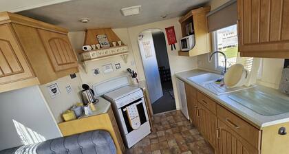 Ingoldmells -caravan- Sleeps 8 - Seaside - Wi-Fi
