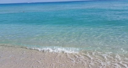 Exquisite 2 Bedroom 2 Bath Steps to the Beach!!