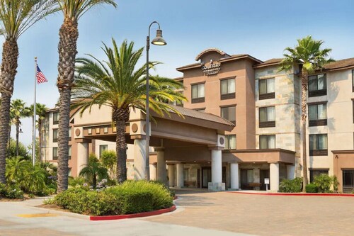 Hotel located close to Ontario Mills, CA , Ontario Convention Center