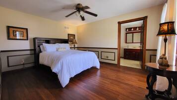 5 bedrooms, iron/ironing board, travel cot, bed sheets