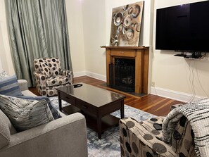 Smart TV, fireplace, stereo, offices