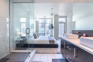 2 Schlafzimmer, Schreibtisch, Bügeleisen/Bügelbrett, kostenloses WLAN