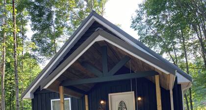 Sandstone: cozy, clean, secluded cabin for making memories!