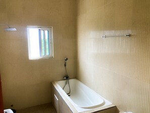 Comfort Room | Bathroom