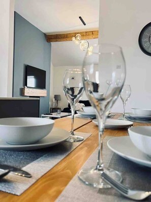 Dining - The Windmill, Lytham St Annes (Lytham St Annes)