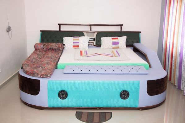 Suite | Individuell eingerichtet, Schreibtisch, schallisolierte Zimmer