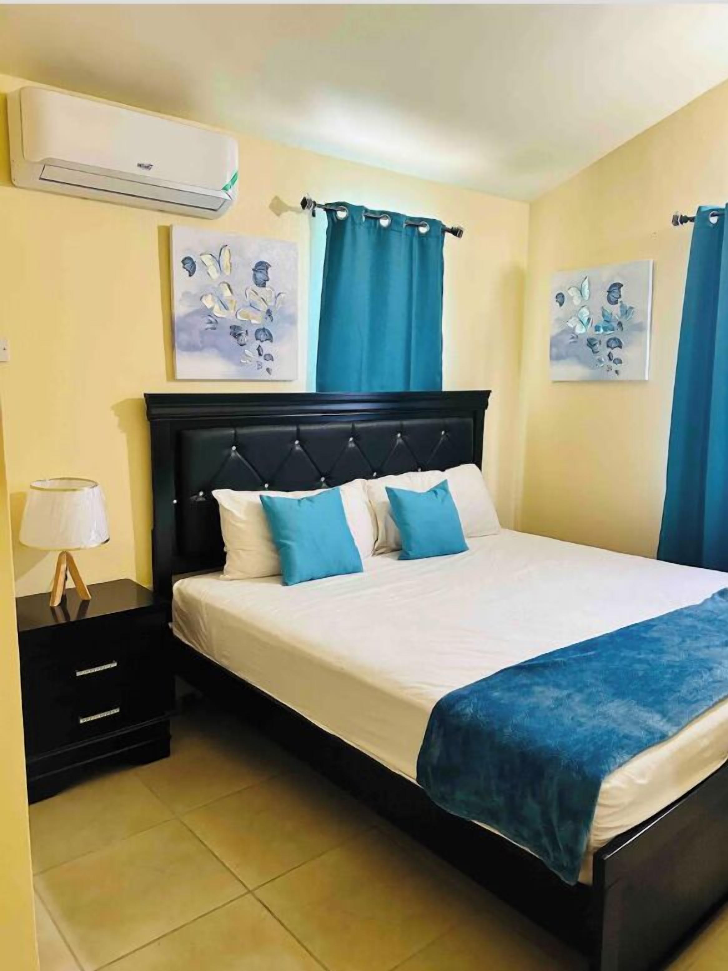 2 chambres, fer et planche à repasser, Wi-Fi, literie fournie