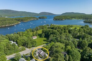 Luokittelematon kuva, 3 kautta 21, painike