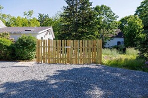 Property grounds - Comfy Studio in the Center of Acadia!  [Zen Den] (Mount Desert)