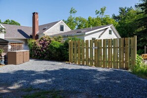 Property grounds - Comfy Studio in the Center of Acadia!  [Zen Den] (Mount Desert)