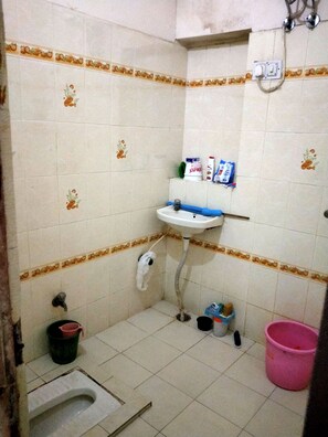 Shower, soap, shampoo