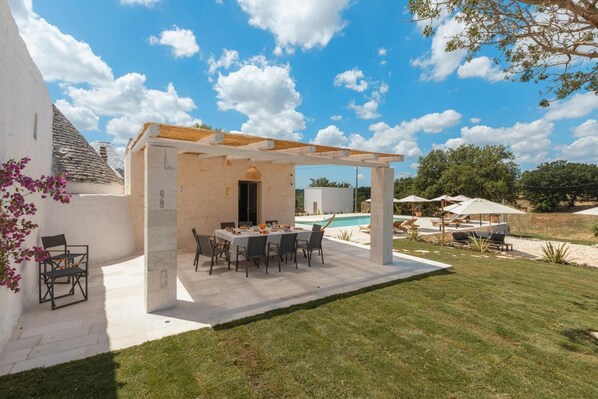 Villa | 5 bedrooms - Trulli Zaccano (Cisternino)