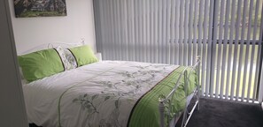 5 bedrooms, desk, iron/ironing board, travel cot