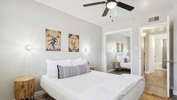 1 bedroom, iron/ironing board, travel cot, WiFi