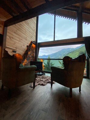 Lizbon Suite Room | Mountain view