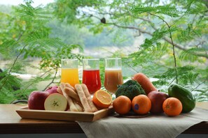 Breakfast for a fee - Shuiyang Yueming Holiday Hotel (Touwu)