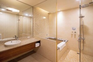 Bathroom - Shuiyang Yueming Holiday Hotel (Touwu)